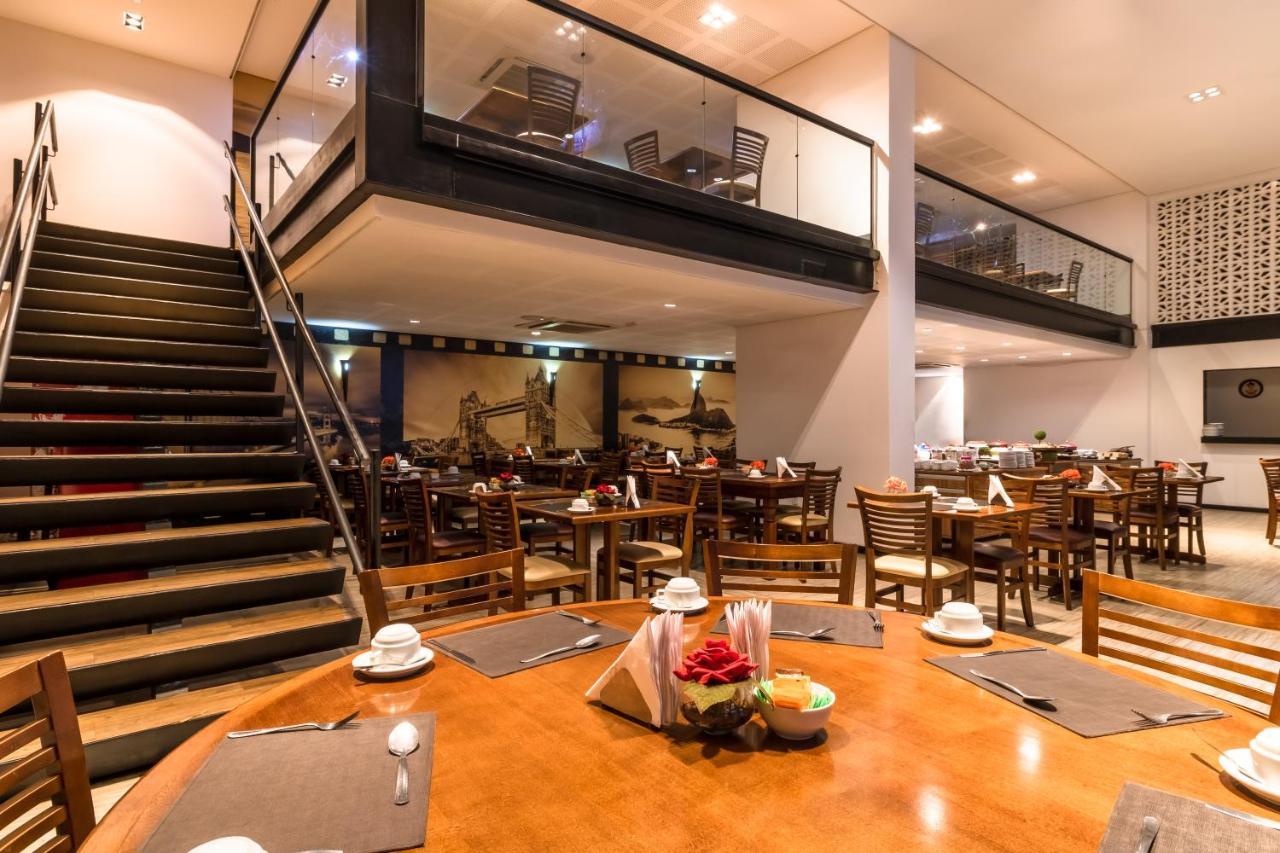 Mercure Salvador Boulevard Hotel Esterno foto