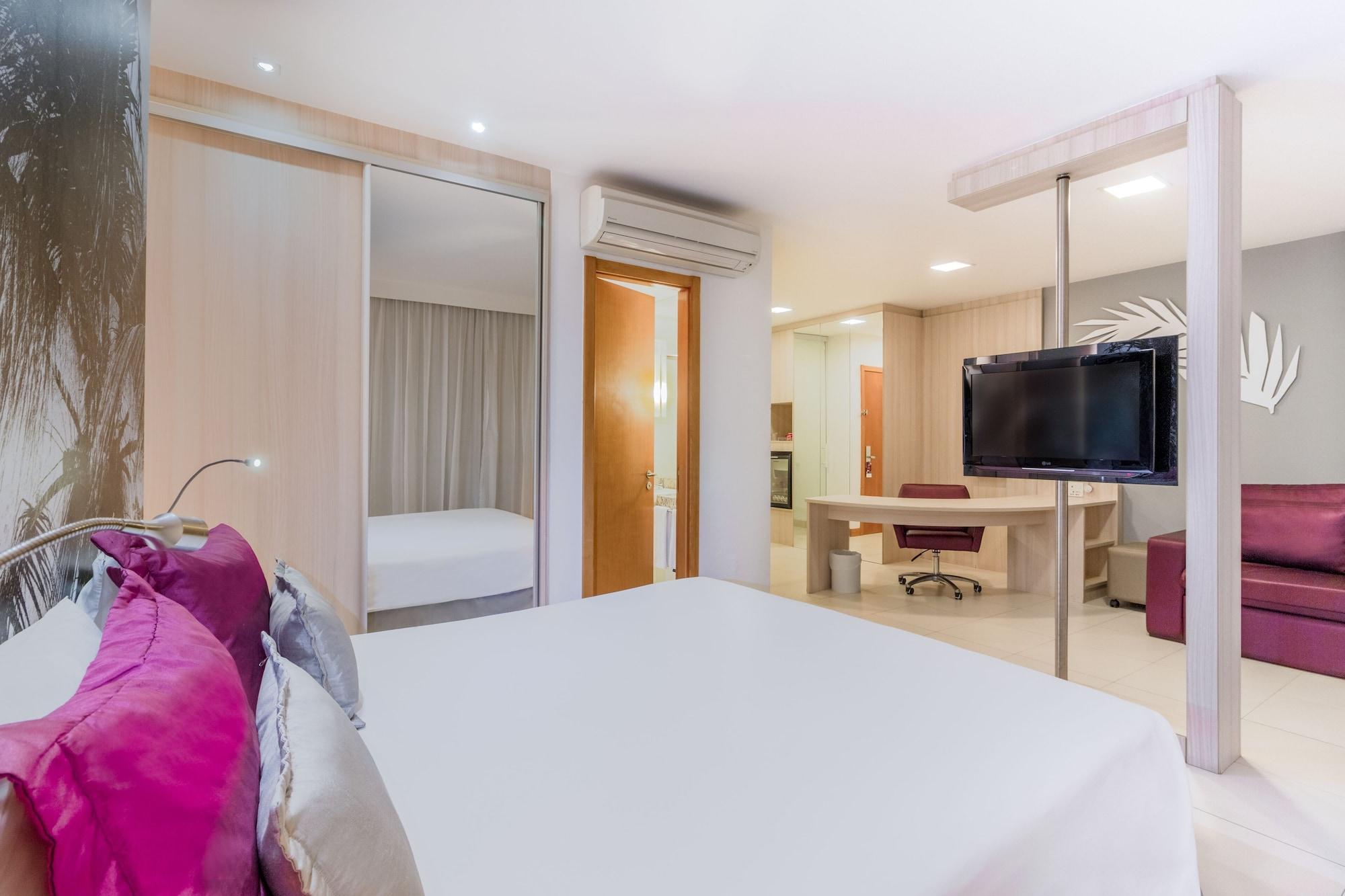 Mercure Salvador Boulevard Hotel Esterno foto