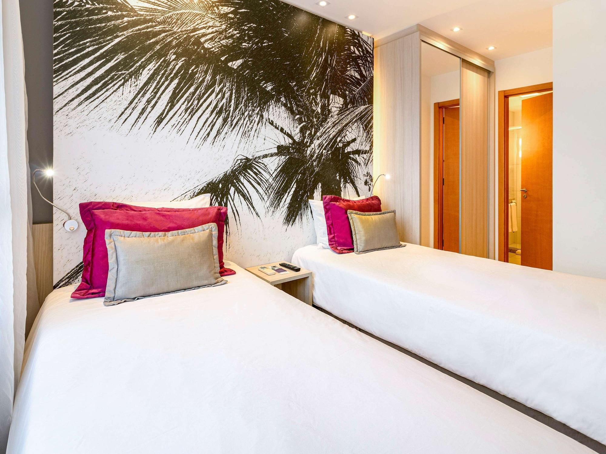 Mercure Salvador Boulevard Hotel Esterno foto